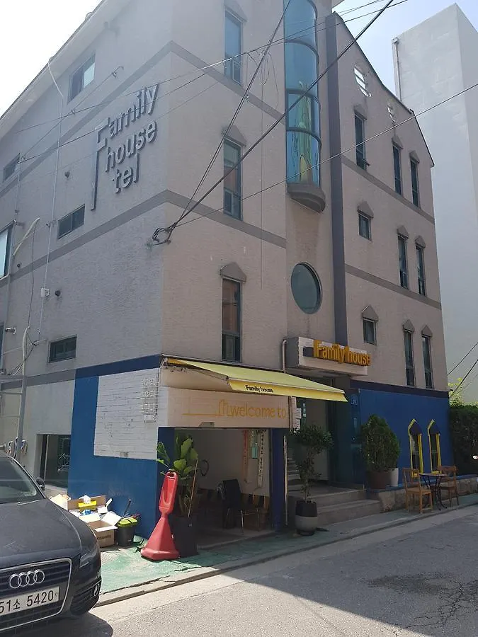 Take 1 Guesthouse Hongdae Séoul Auberge de jeunesse
