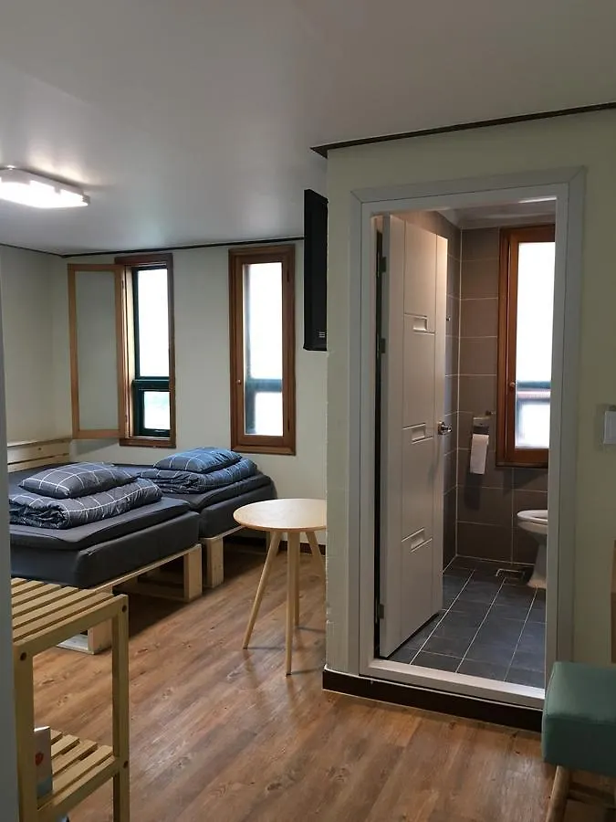 Take 1 Guesthouse Hongdae Σεούλ